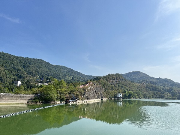  通川：修复河流湖泊守护绿水碧波